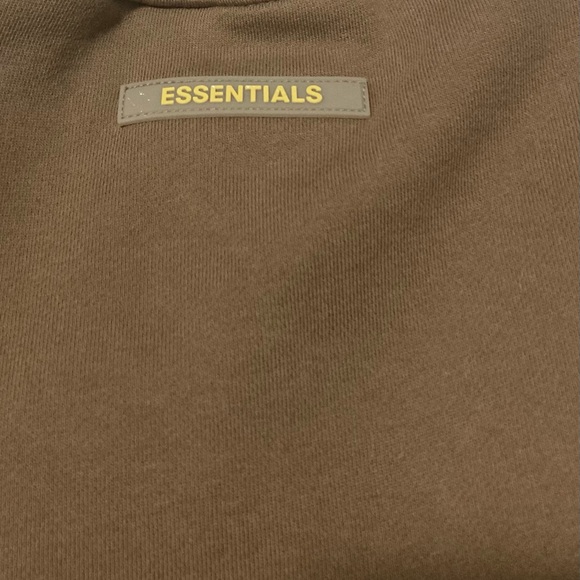 Fear of God Essentials Tan Sweatshirt - Picture 6 of 6